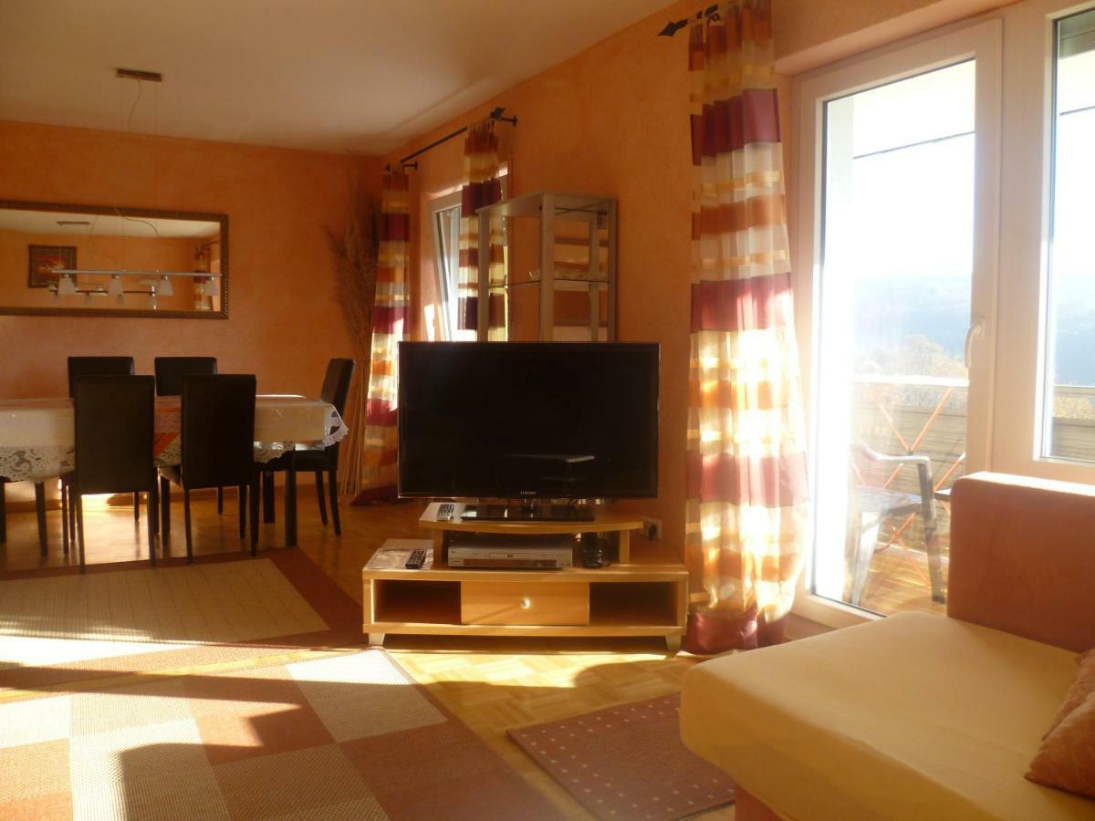 Gaestehaus Nagoldblick Pforzheim Bagian luar foto